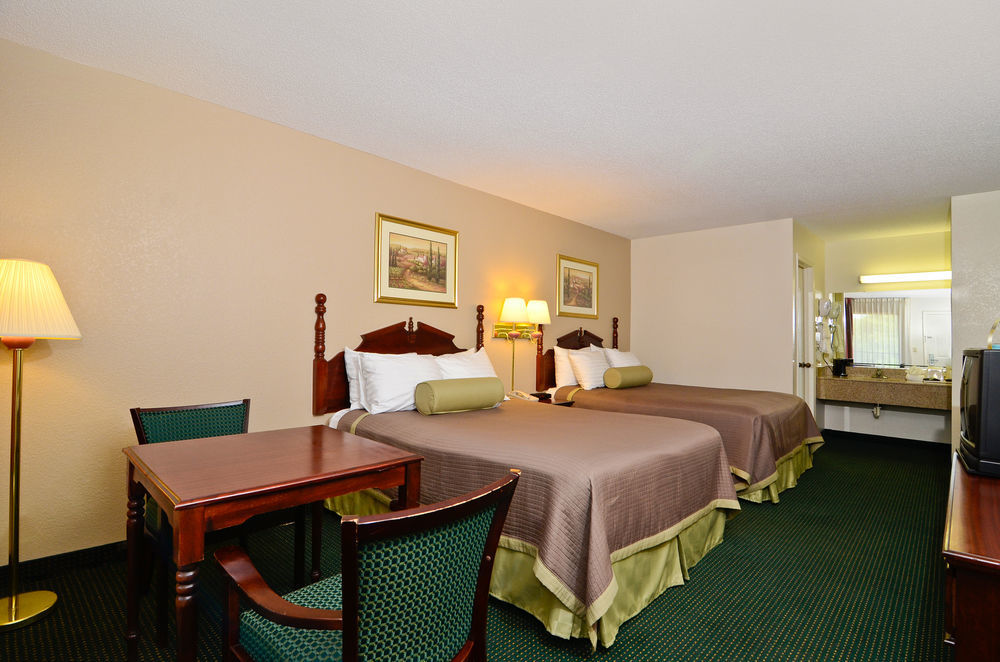 Travelers Inn And Suites Мемфис Экстерьер фото