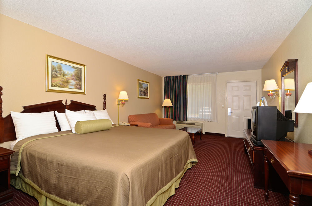 Travelers Inn And Suites Мемфис Экстерьер фото